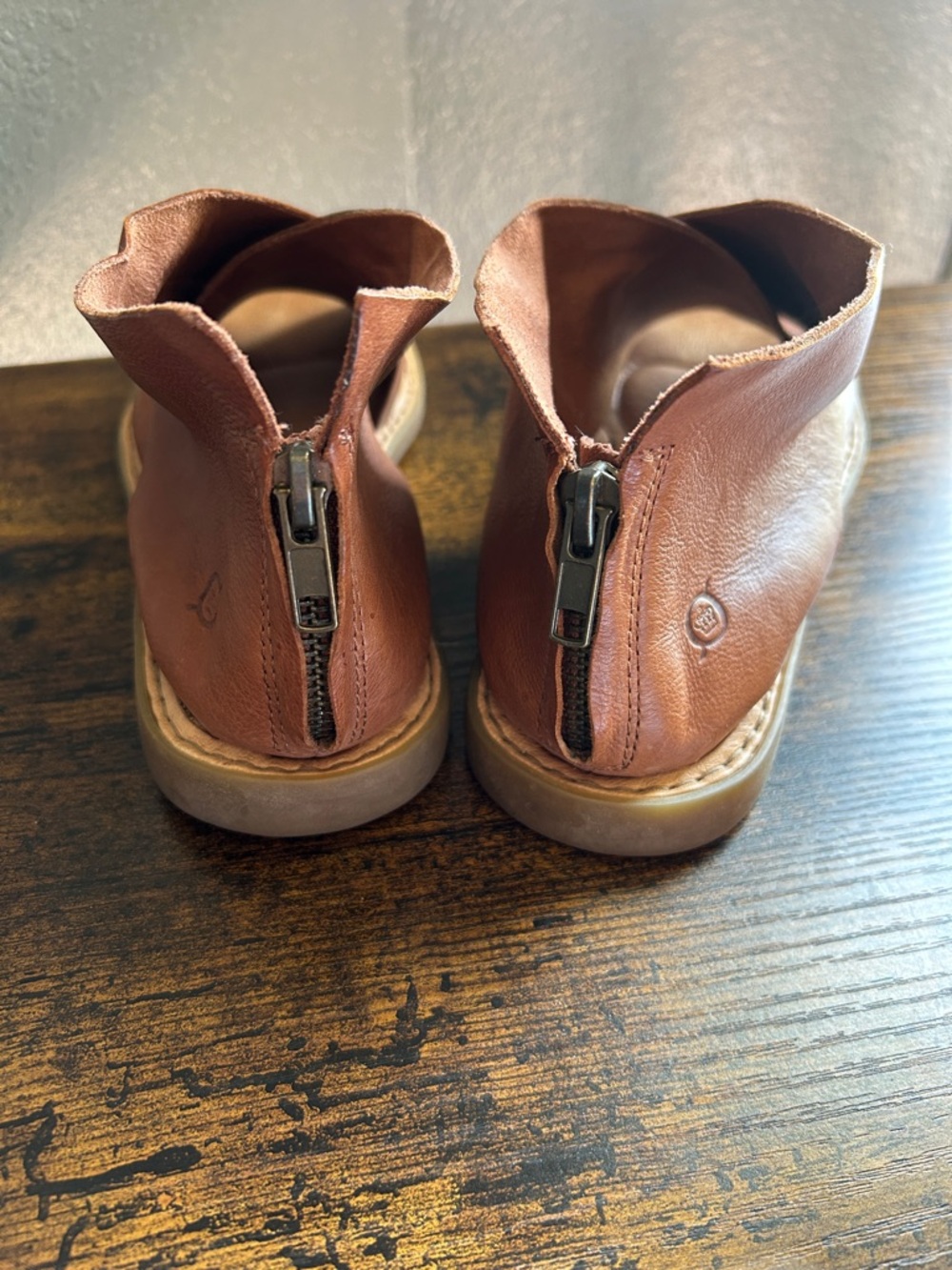 Born Women’s Brown Leather Open-Toe Sandals size 7 - Picture 2 of 7